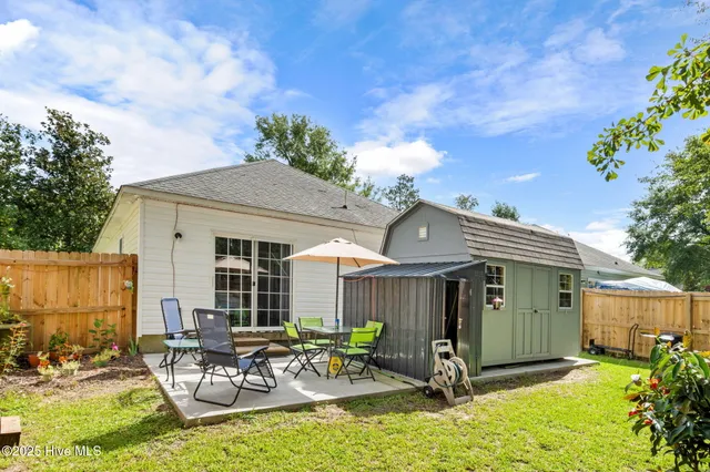 $214,900 | 305 Woodrow Street, Tabor City, NC 28463