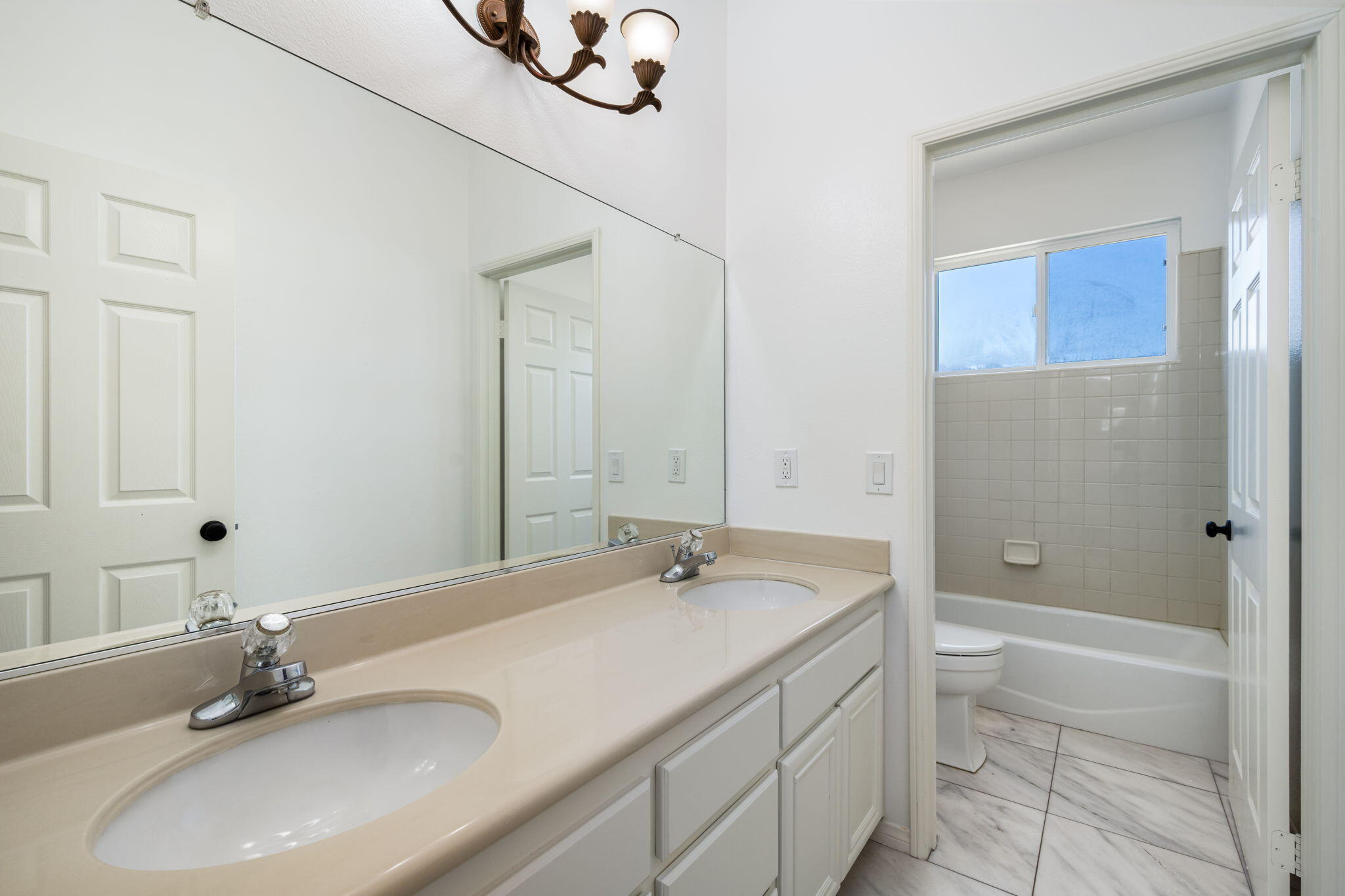 13435 Canyon Crest Road Yucaipa, CA 92399 - Photo 66 of 70 66-web-or-mls-GS_CanyonCrest_Miller_0726