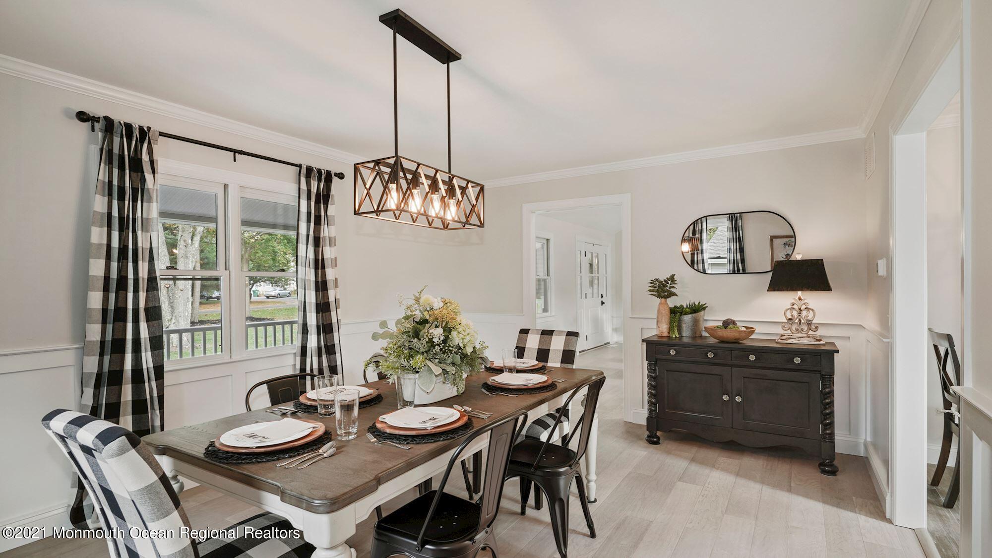 28 Driftway Road Howell, NJ 07731 - Photo 14 of 47 a view of a dining room with furniture