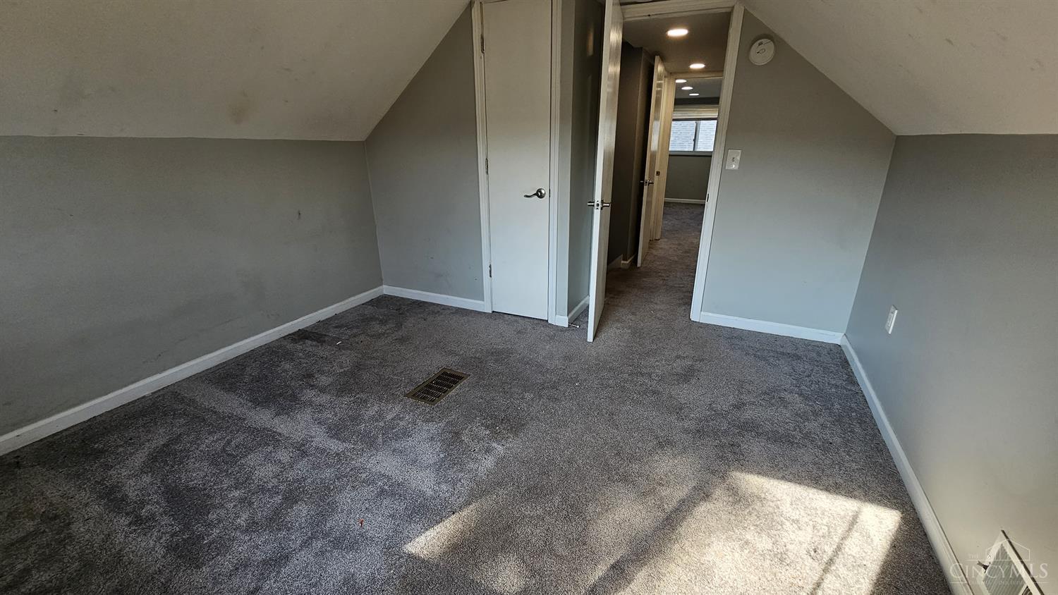 4968 Mt Alverno Road Cincinnati, OH 45238 - Photo 12 of 23 Gallery Image 12