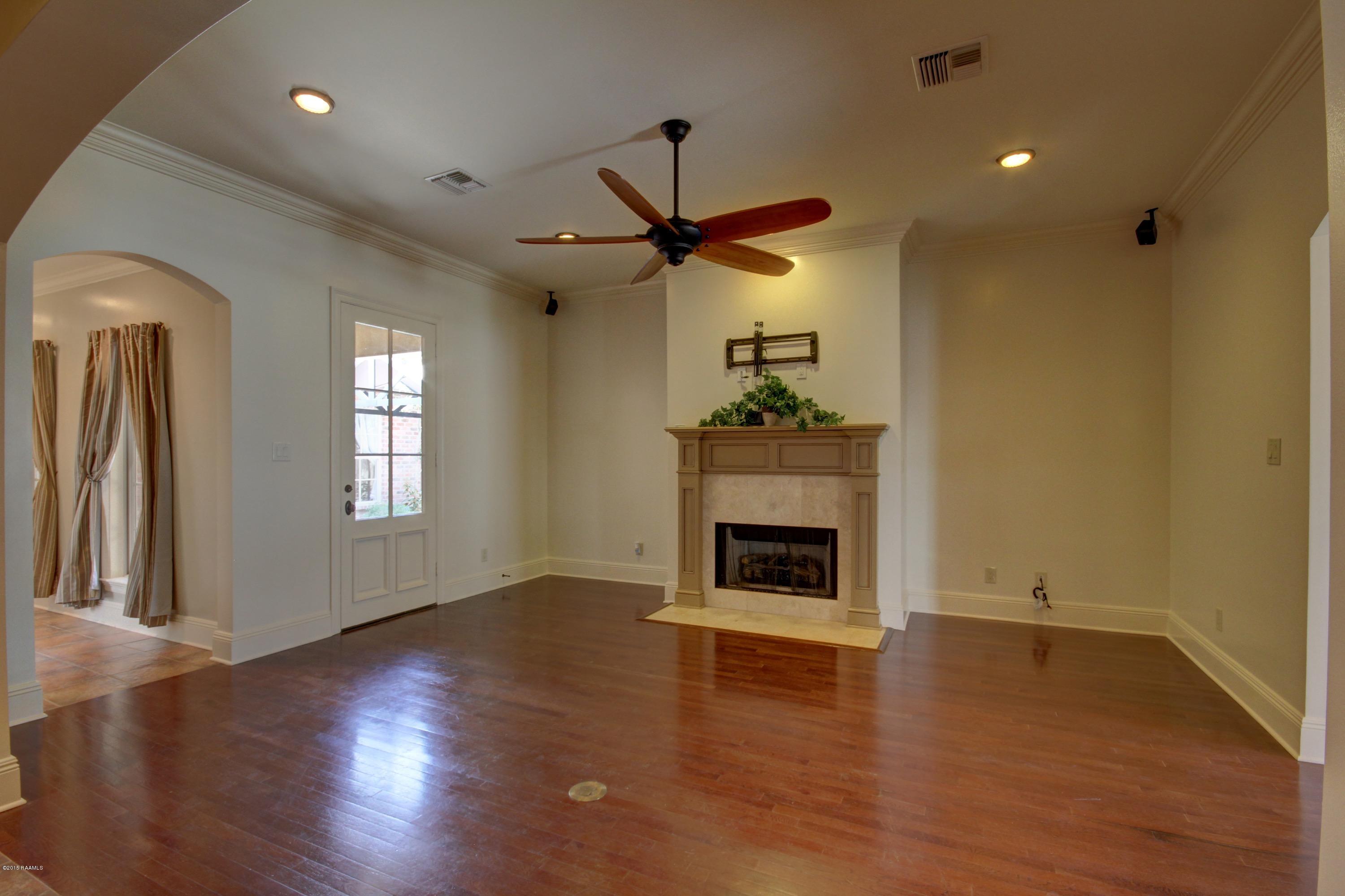 406 Harbor Road Youngsville, LA 70592 - Photo 12 of 31 s__24