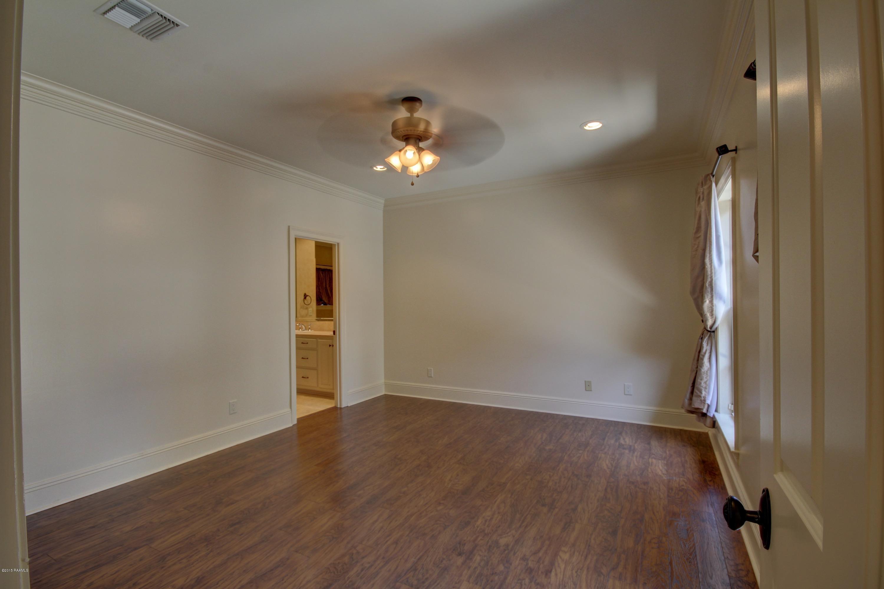 406 Harbor Road Youngsville, LA 70592 - Photo 21 of 31 s__33
