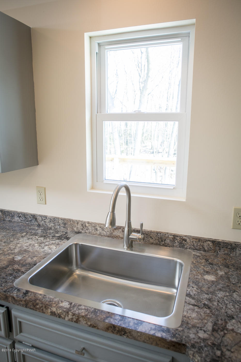 20 Cedar Road Mount Pocono, PA 18344 - Photo 12 of 43 a close view of sink and tap