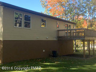 20 Cedar Road Mount Pocono, PA 18344 - Photo 8 of 43 a backyard of a house with lots of green space