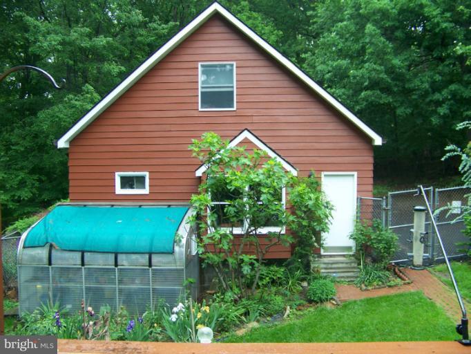 6340 Quinn Road Frederick, MD 21701 - Photo 29 of 30 Garage/Greenhouse