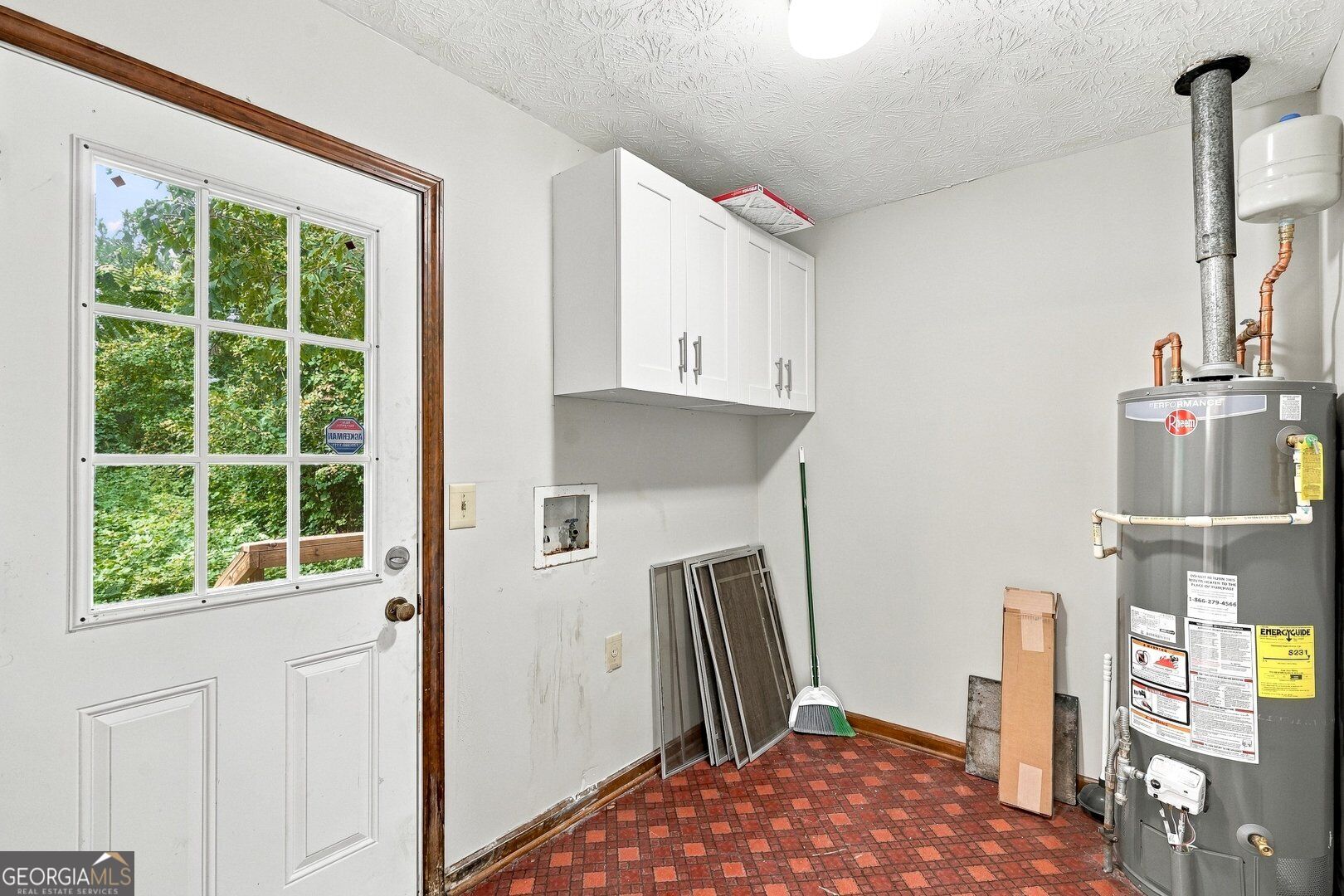 4548 Shallowford Road Roswell, GA 30075 - Photo 18 of 20 Gallery Image 18