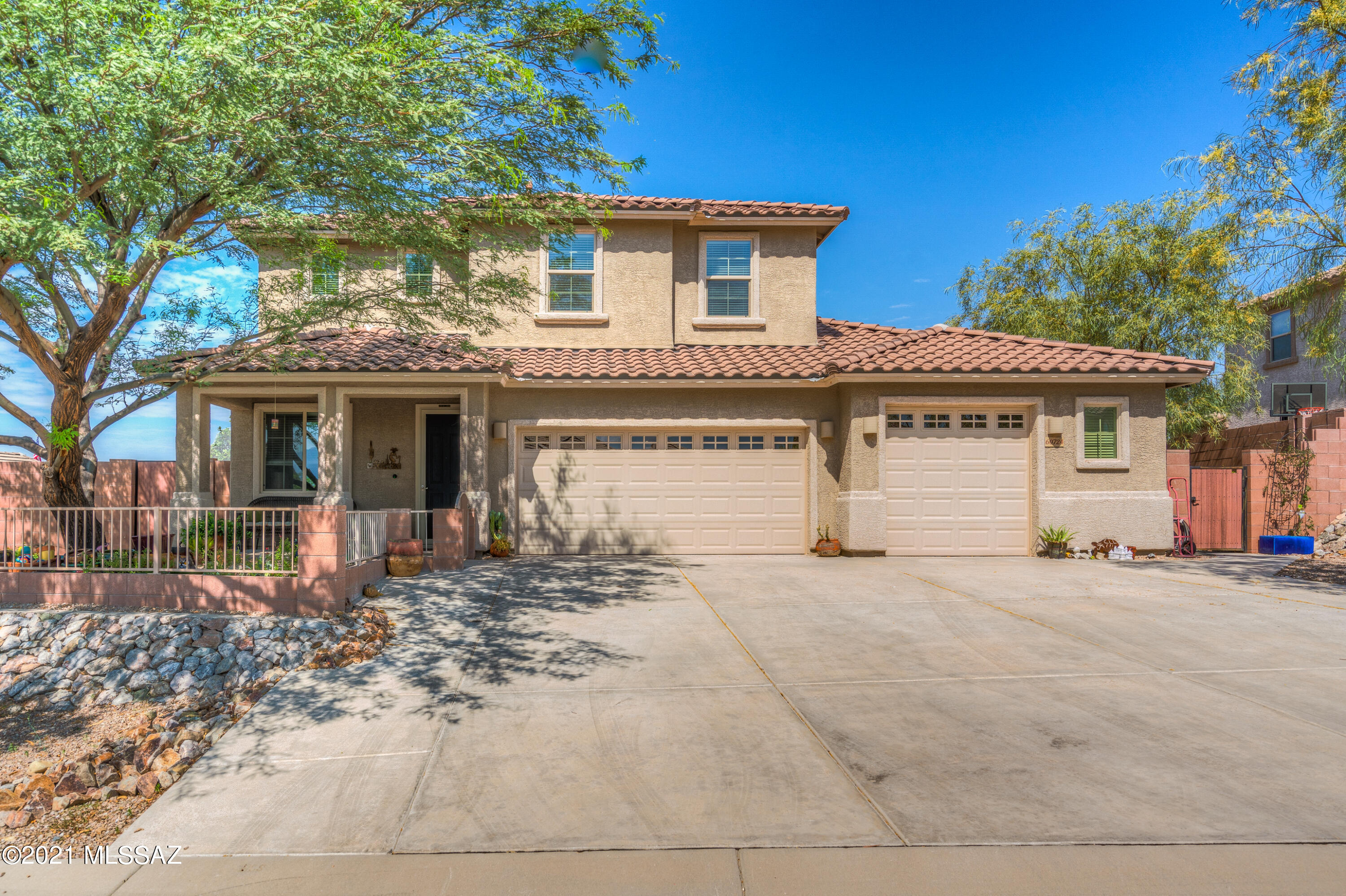 60724 Eagle Ridge Drive Tucson, AZ 85739 - Photo 1 of 50