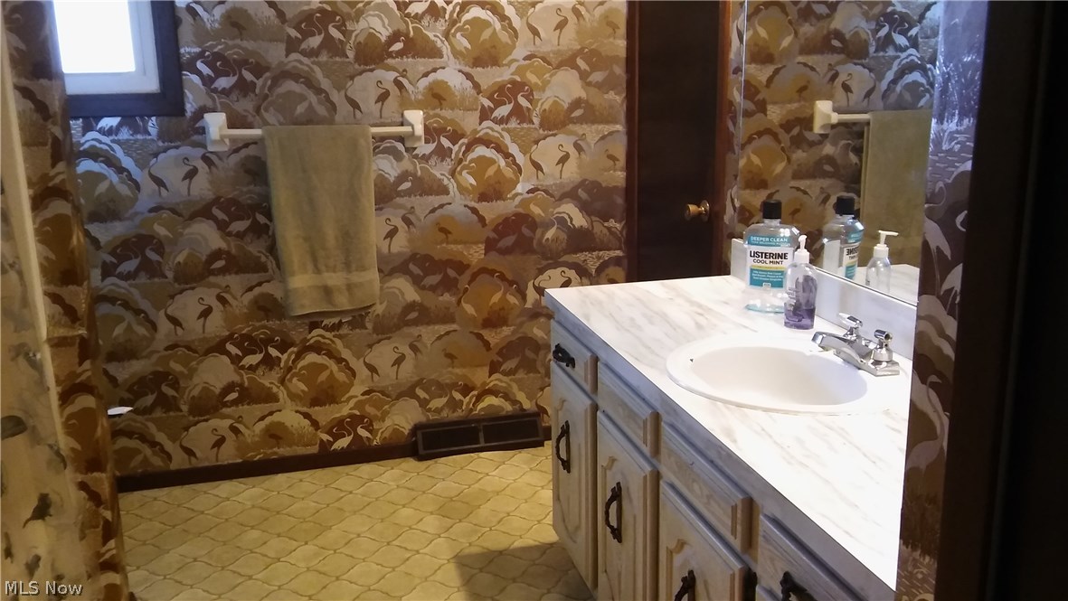 5126 Jaycox Road North Ridgeville, OH 44039 - Photo 16 of 19
