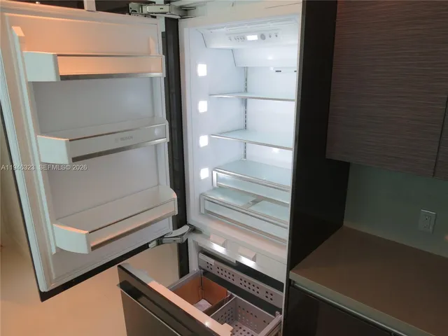 a close up view of washer and dryer