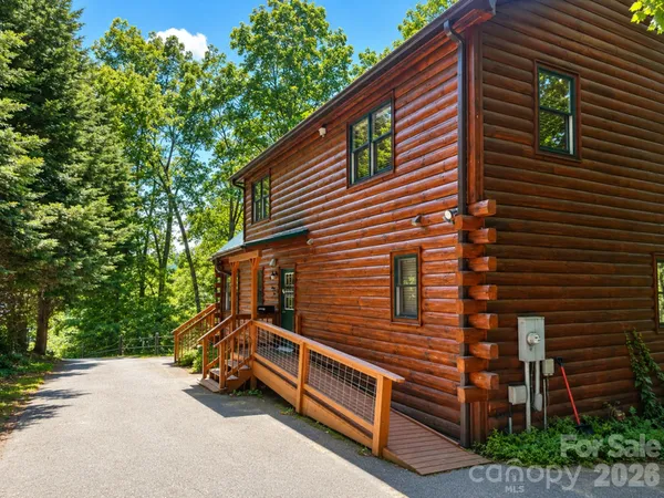 $503,000 | 115 Paso Fino Drive, Maggie Valley, NC 28751