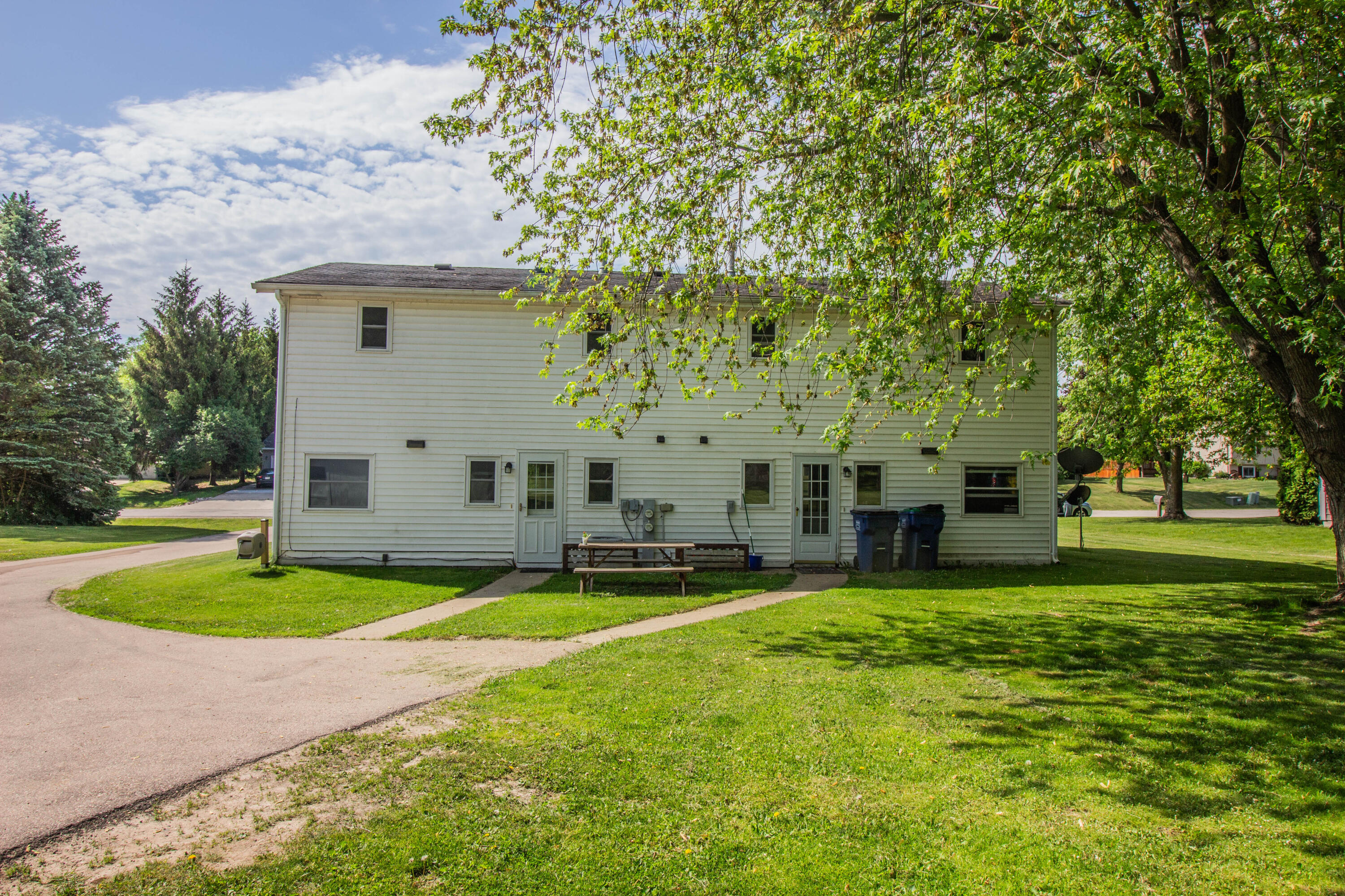 518 Steepleview Road, Unit 520 Newburg, WI 53095 - Photo 28 of 56 Back of Duplex