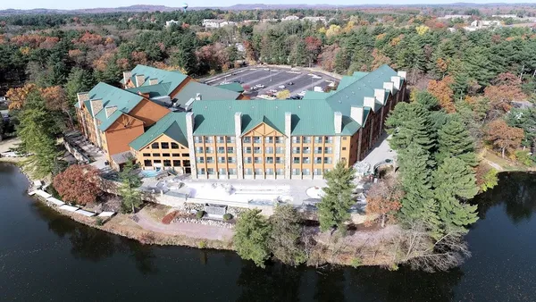 $420,000 | 350 East Hiawatha Drive, Unit 113, Wisconsin Dells, WI 53965