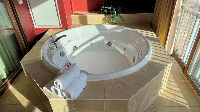 $420,000 | 350 East Hiawatha Drive, Unit 113, Wisconsin Dells, WI 53965