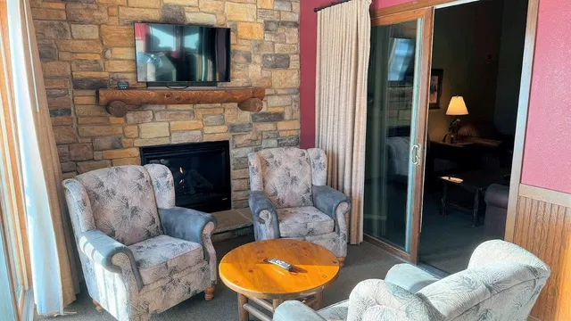 $420,000 | 350 East Hiawatha Drive, Unit 113, Wisconsin Dells, WI 53965