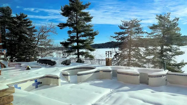 $420,000 | 350 East Hiawatha Drive, Unit 113, Wisconsin Dells, WI 53965