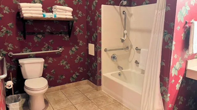 $420,000 | 350 East Hiawatha Drive, Unit 113, Wisconsin Dells, WI 53965