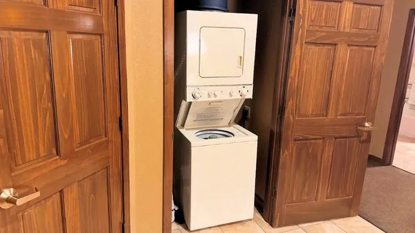 $420,000 | 350 East Hiawatha Drive, Unit 113, Wisconsin Dells, WI 53965