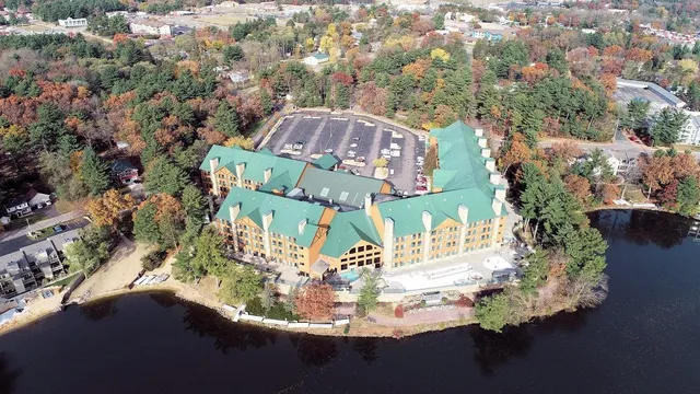 $420,000 | 350 East Hiawatha Drive, Unit 113, Wisconsin Dells, WI 53965