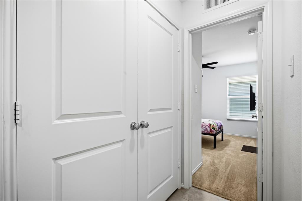 9609 Lightfoot Road Fort Worth, TX 76179 - Photo 23 of 28