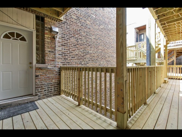 6704 South Ridgeland Avenue, Unit 2D Chicago, IL 60649 - Photo 11 of 11 a view of a balcony
