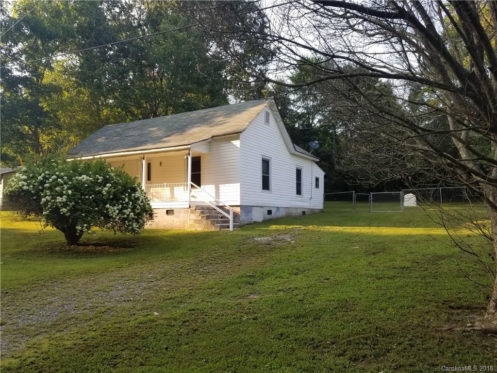 112 Garrison Road Dallas, NC 28034 - Photo 1 of 26 Gallery Image 1