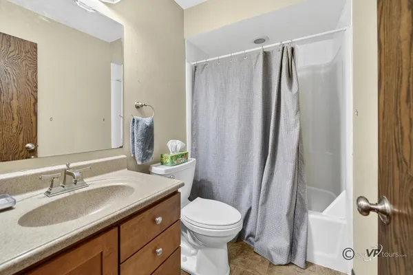 $249,900 | 1731 South Demeter Drive, Freeport, IL 61032