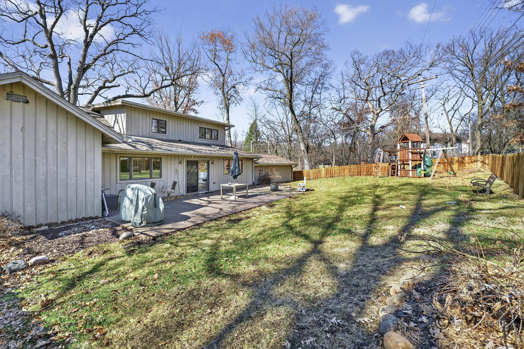 1731 South Demeter Drive Freeport, IL 61032 - Photo 37 of 40