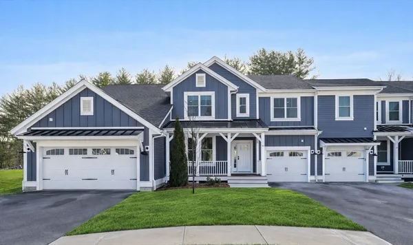 $1,899,000 | 16 Lily Pond Lane, Unit 16, Lexington, MA 02420