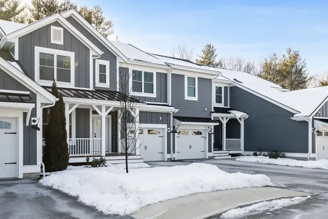 $1,899,000 | 16 Lily Pond Lane, Unit 16, Lexington, MA 02420