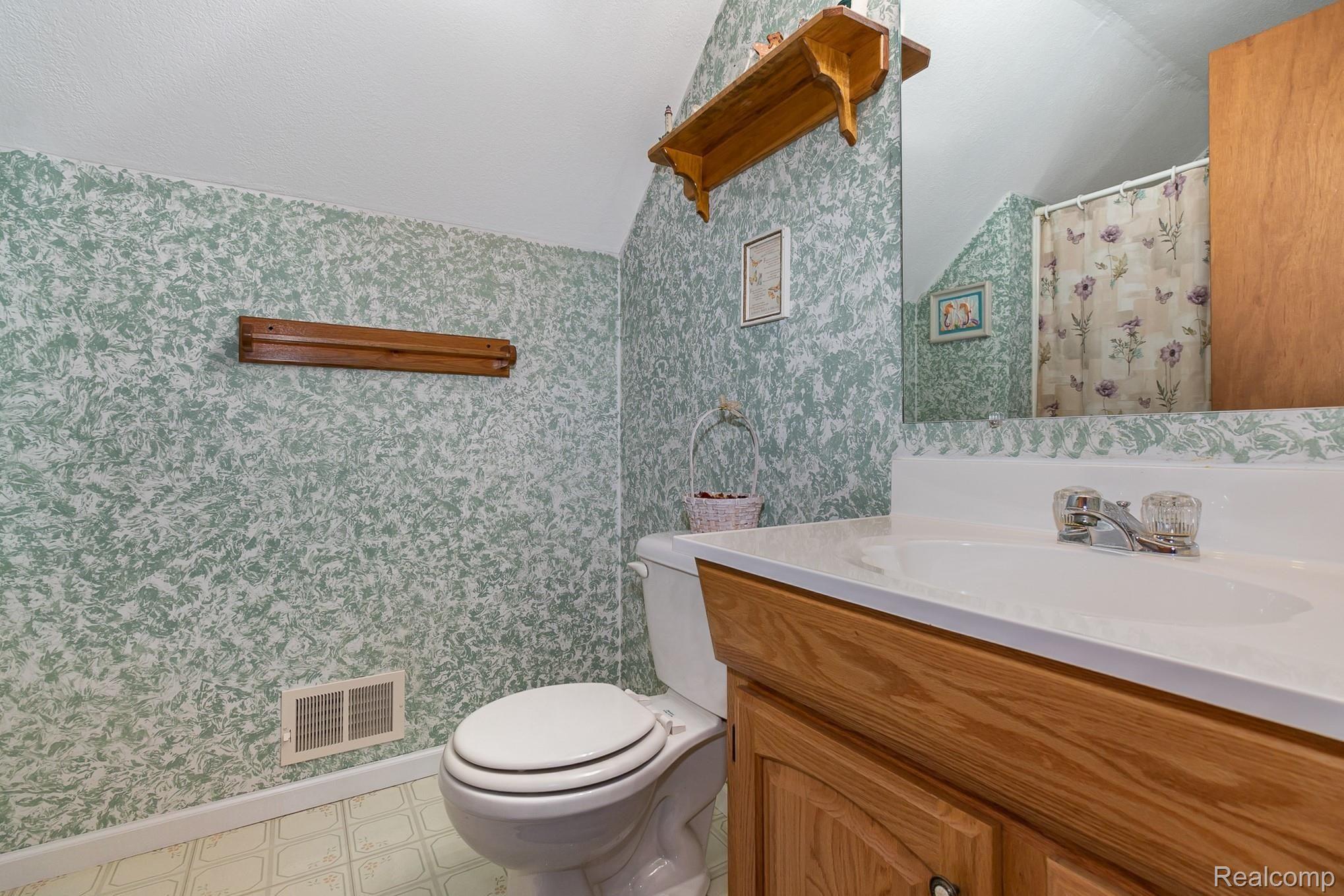 4168 West Coon Lake Road Howell, MI 48843 - Photo 20 of 36 48-Edit.JPG