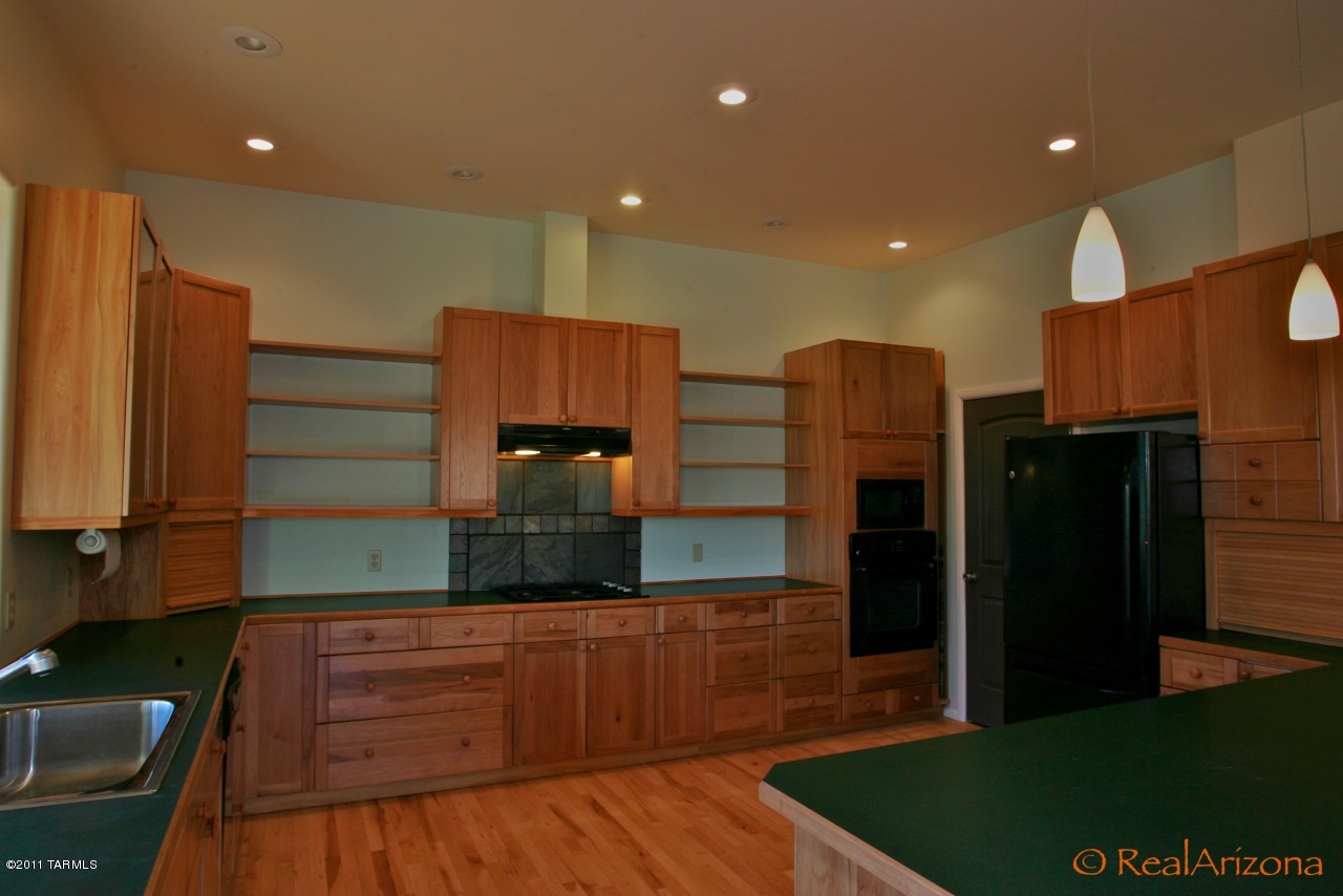 37 Via Suerte Rio Rico, AZ 85648 - Photo 8 of 24