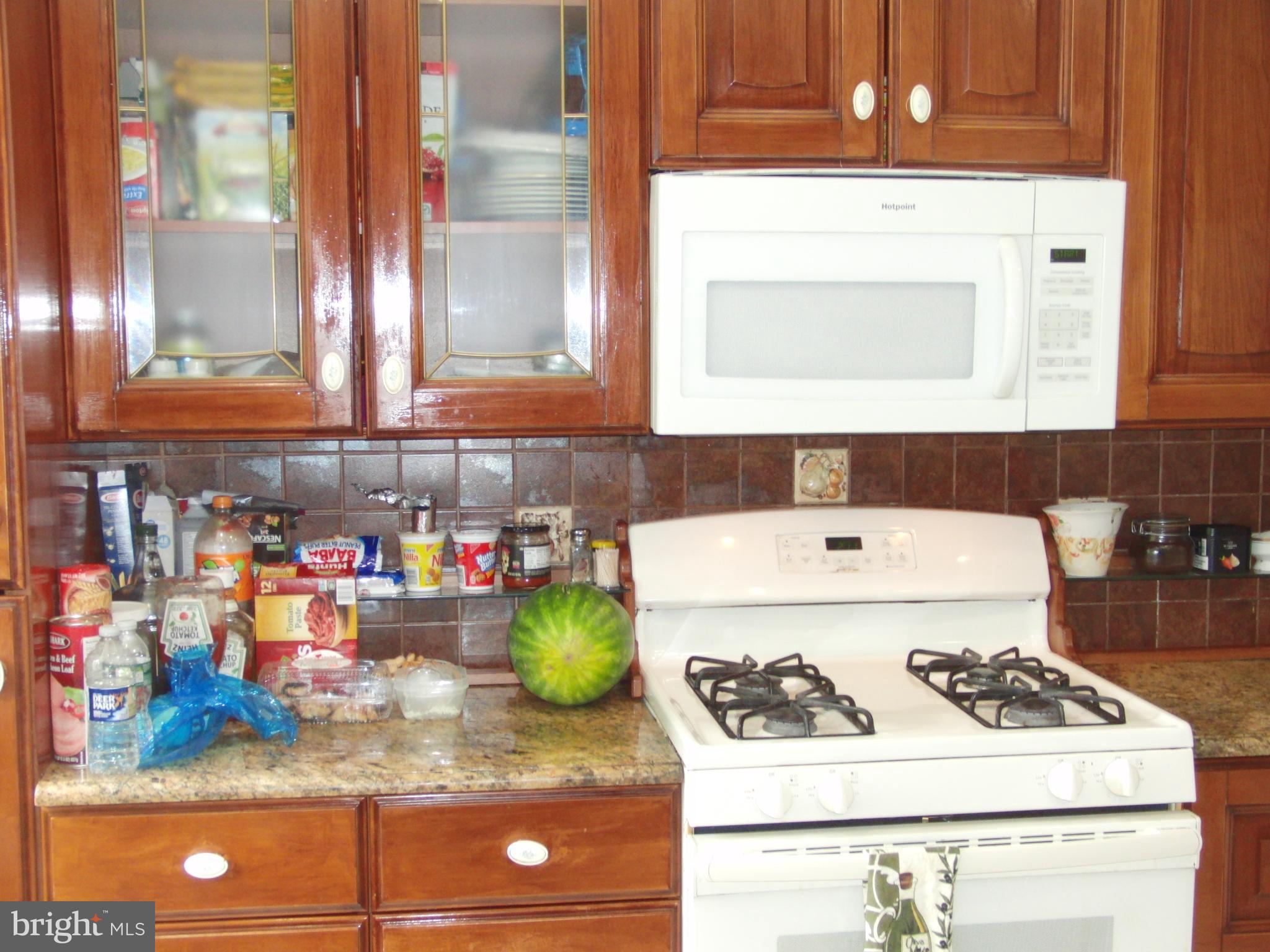 12332 Medford Road Philadelphia, PA 19154 - Photo 8 of 27 Gallery Image 8