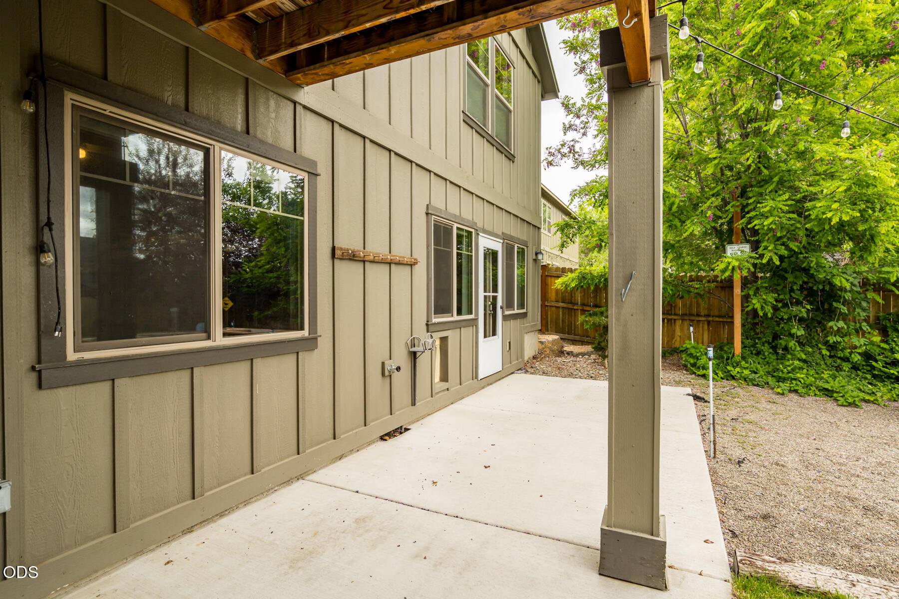 2788 Southwest 34th Street Redmond, OR 97756 - Photo 24 of 50