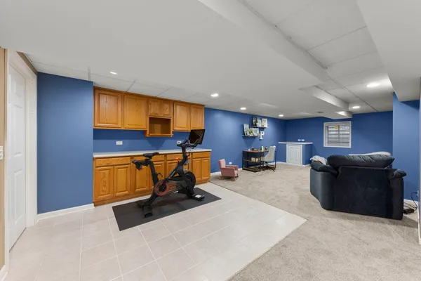 $900,000 | 2367 Angela Lane, Aurora, IL 60502
