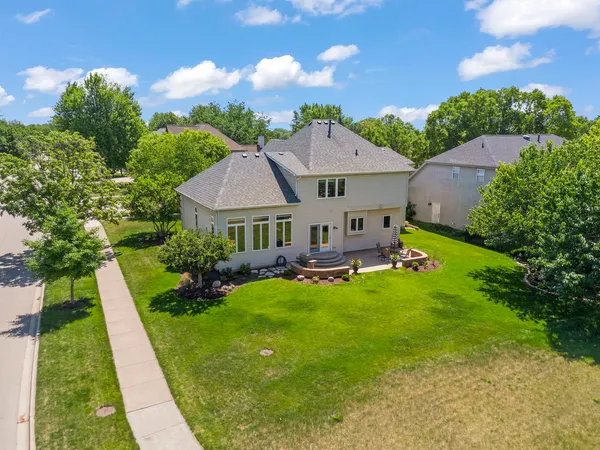 $900,000 | 2367 Angela Lane, Aurora, IL 60502