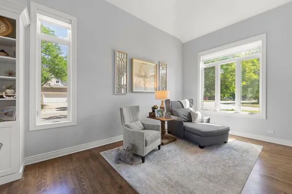 $900,000 | 2367 Angela Lane, Aurora, IL 60502