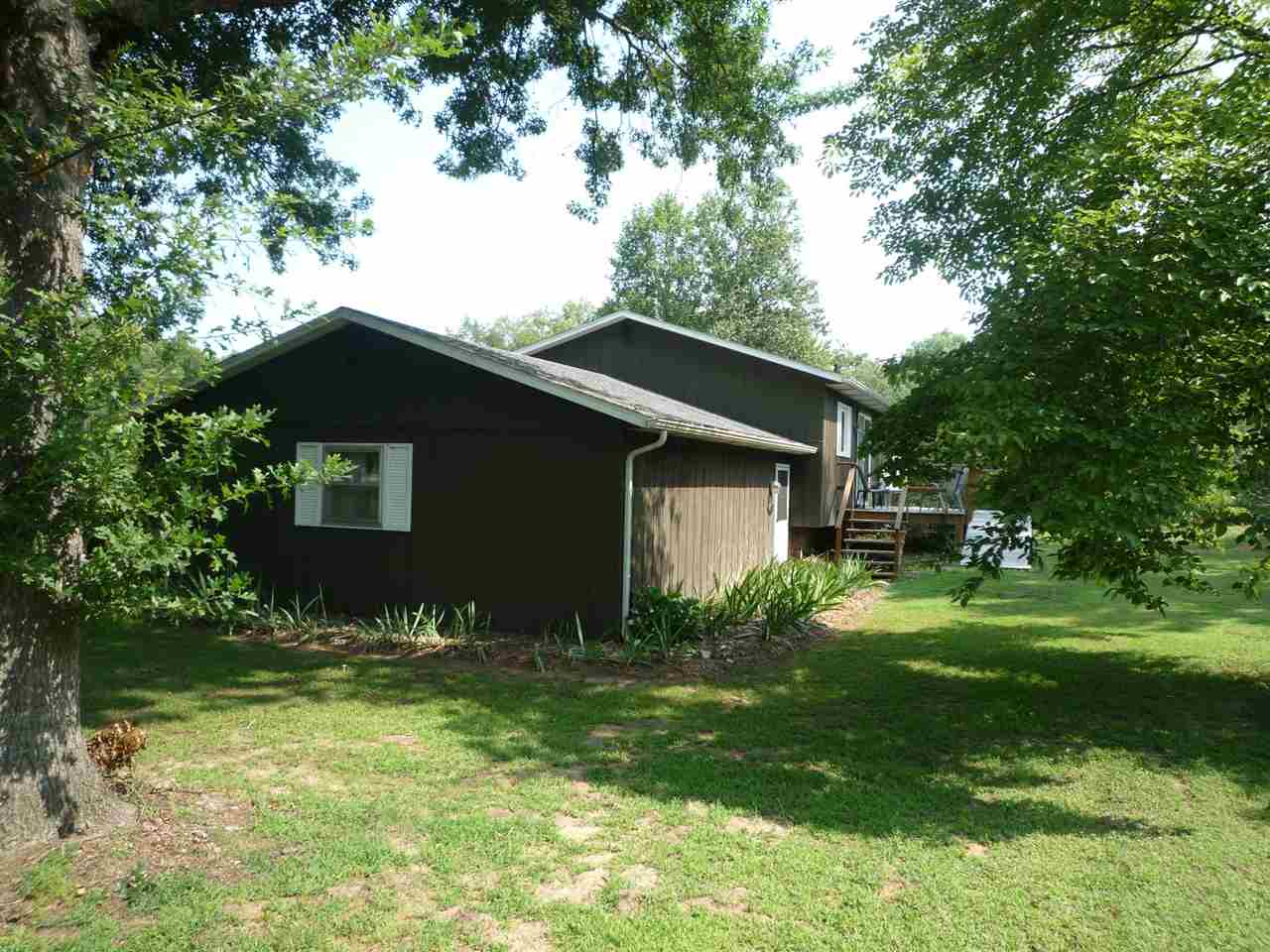 1801 Winesap Road Vincennes, IN 47591 - Photo 23 of 25 Gallery Image 23