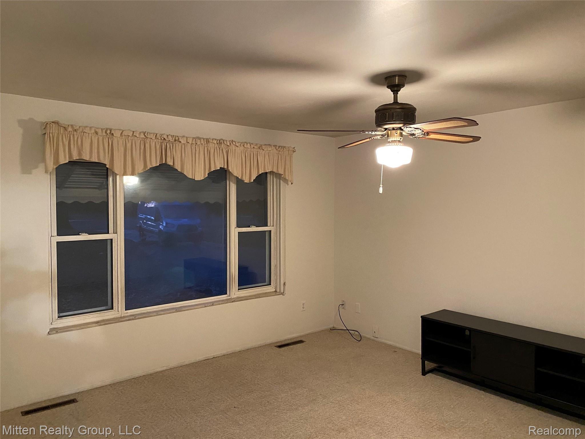 8941 South Morrice Road Morrice, MI 48857 - Photo 39 of 56 IMG_1198.JPG