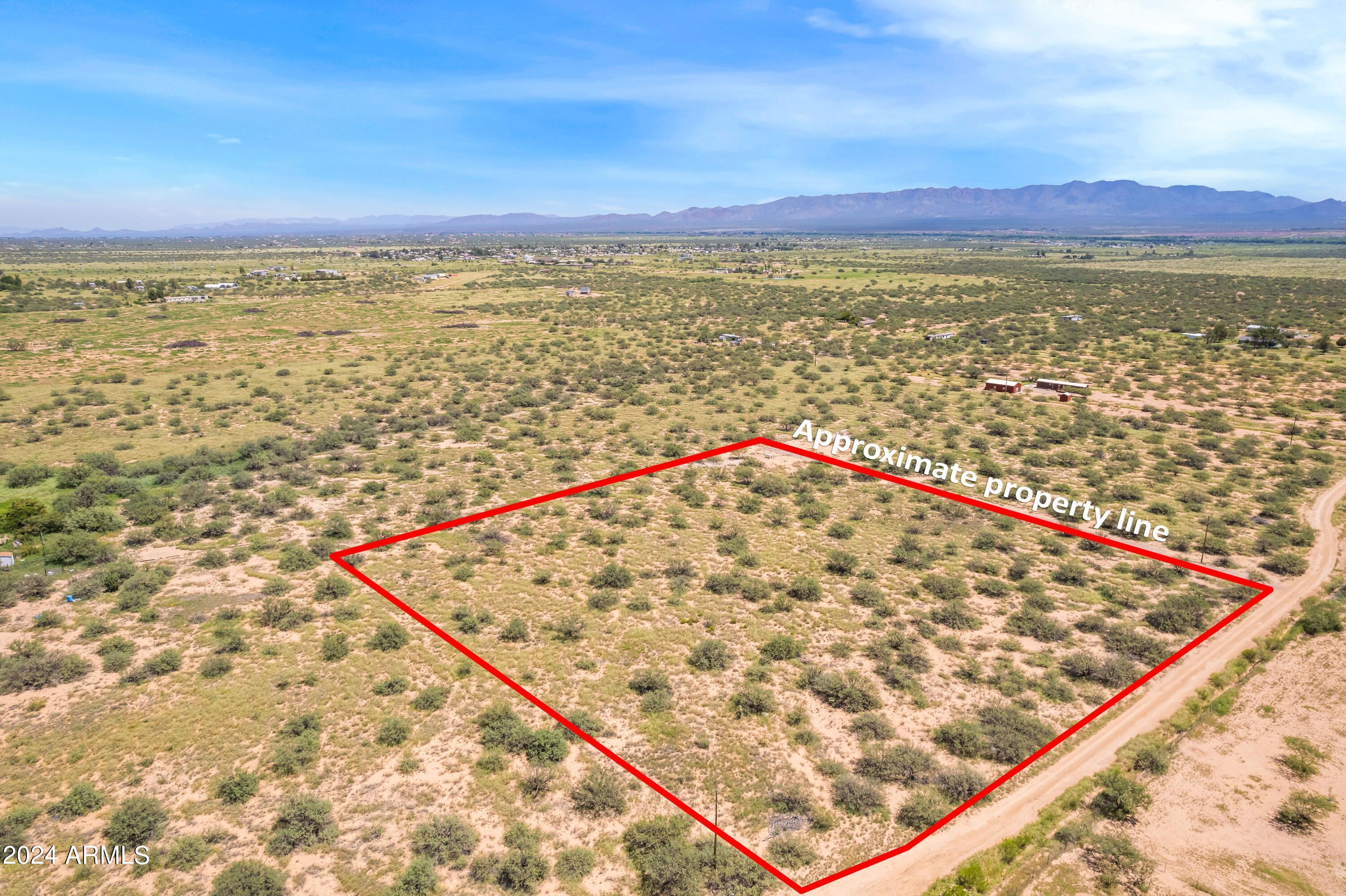 Lotc 4.5-ac East Lane Ranch Road, Unit 30 Hereford, AZ 85615 - Photo 4 of 25 pmOgqJHg