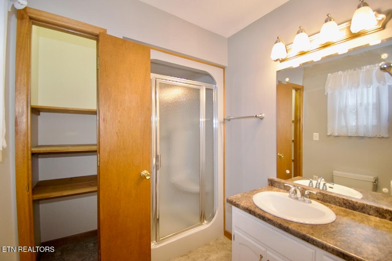 922 Ratledge Road Friendsville, TN 37737 - Photo 27 of 60 Gallery Image 27