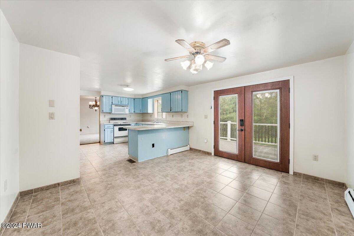 112 Long Pine Road Greeley, PA 18425 - Photo 12 of 51 Eat-in-kitchen