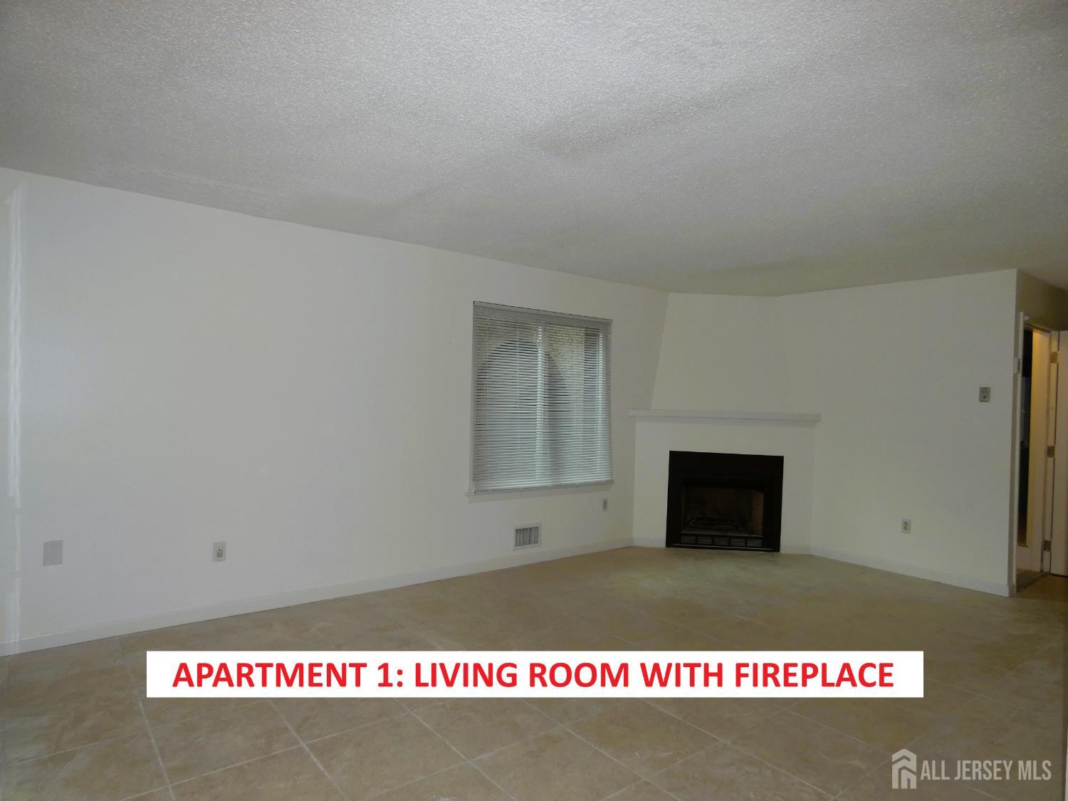55 Smith Street Perth Amboy, NJ 08861 - Photo 4 of 39