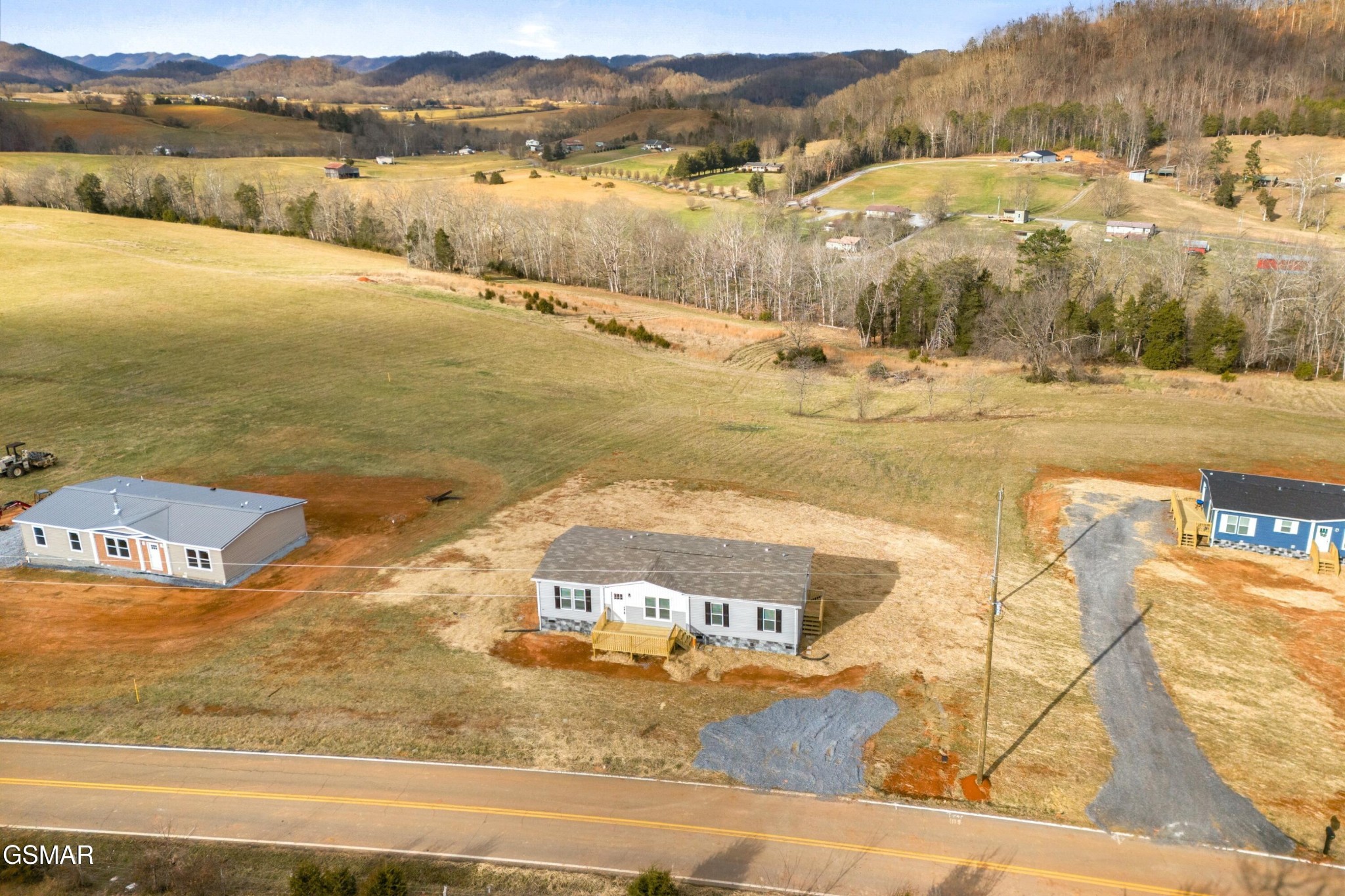 1111 Stanley Valley Road Rogersville, TN 37857 - Photo 4 of 34
