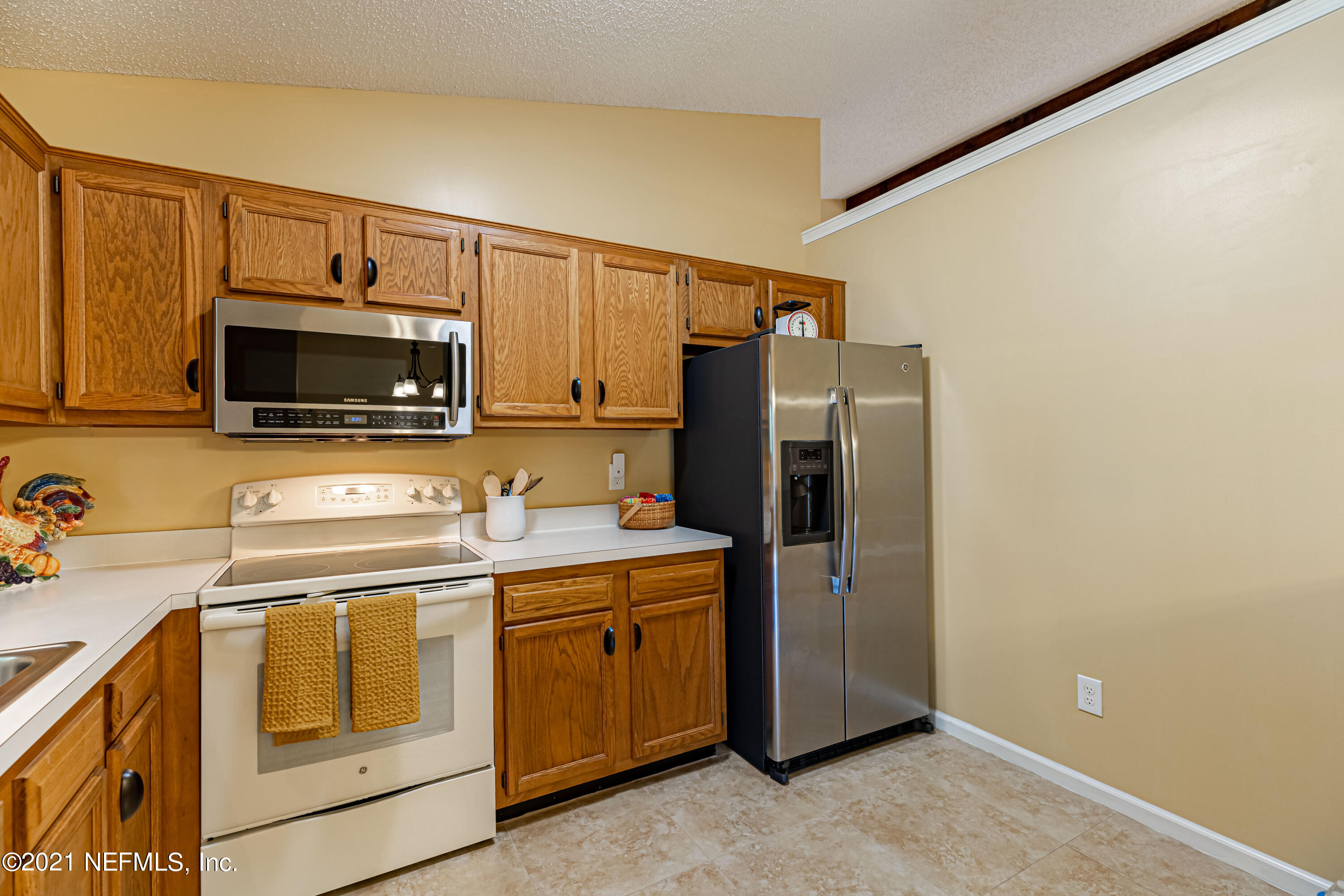 8430 Winter Berry Road Jacksonville, FL 32210 - Photo 14 of 28 14 Kitchen-2