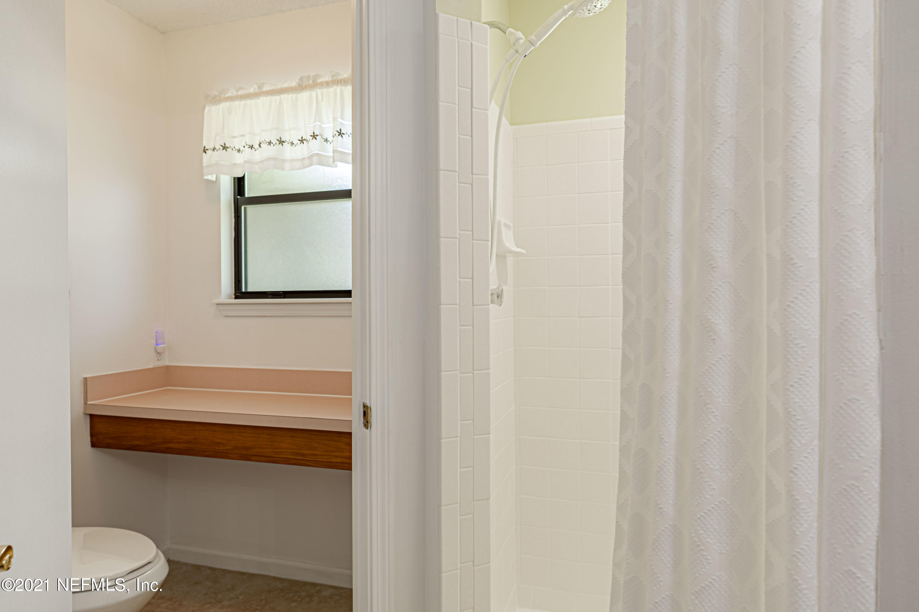 8430 Winter Berry Road Jacksonville, FL 32210 - Photo 20 of 28 20 Primary Bathroom-2