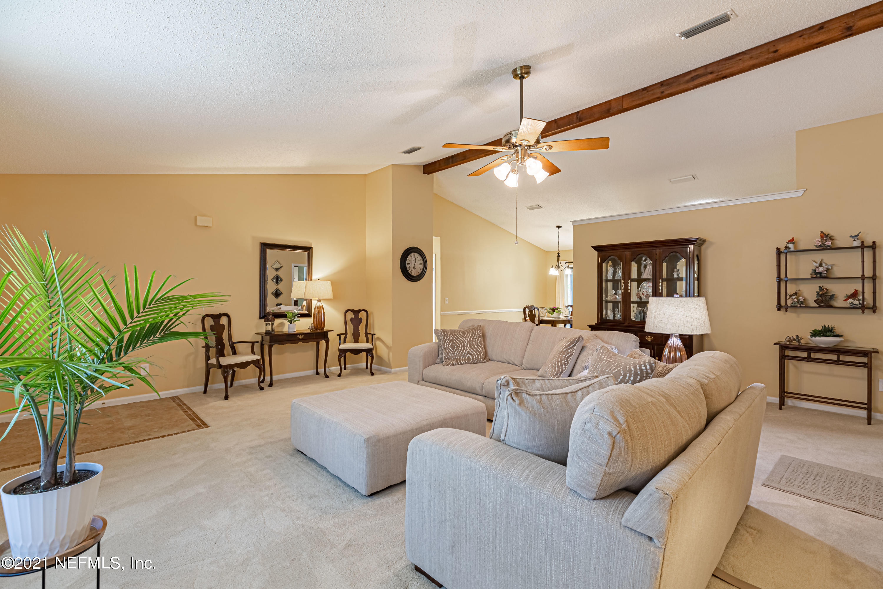 8430 Winter Berry Road Jacksonville, FL 32210 - Photo 8 of 28 8 Family Room-2