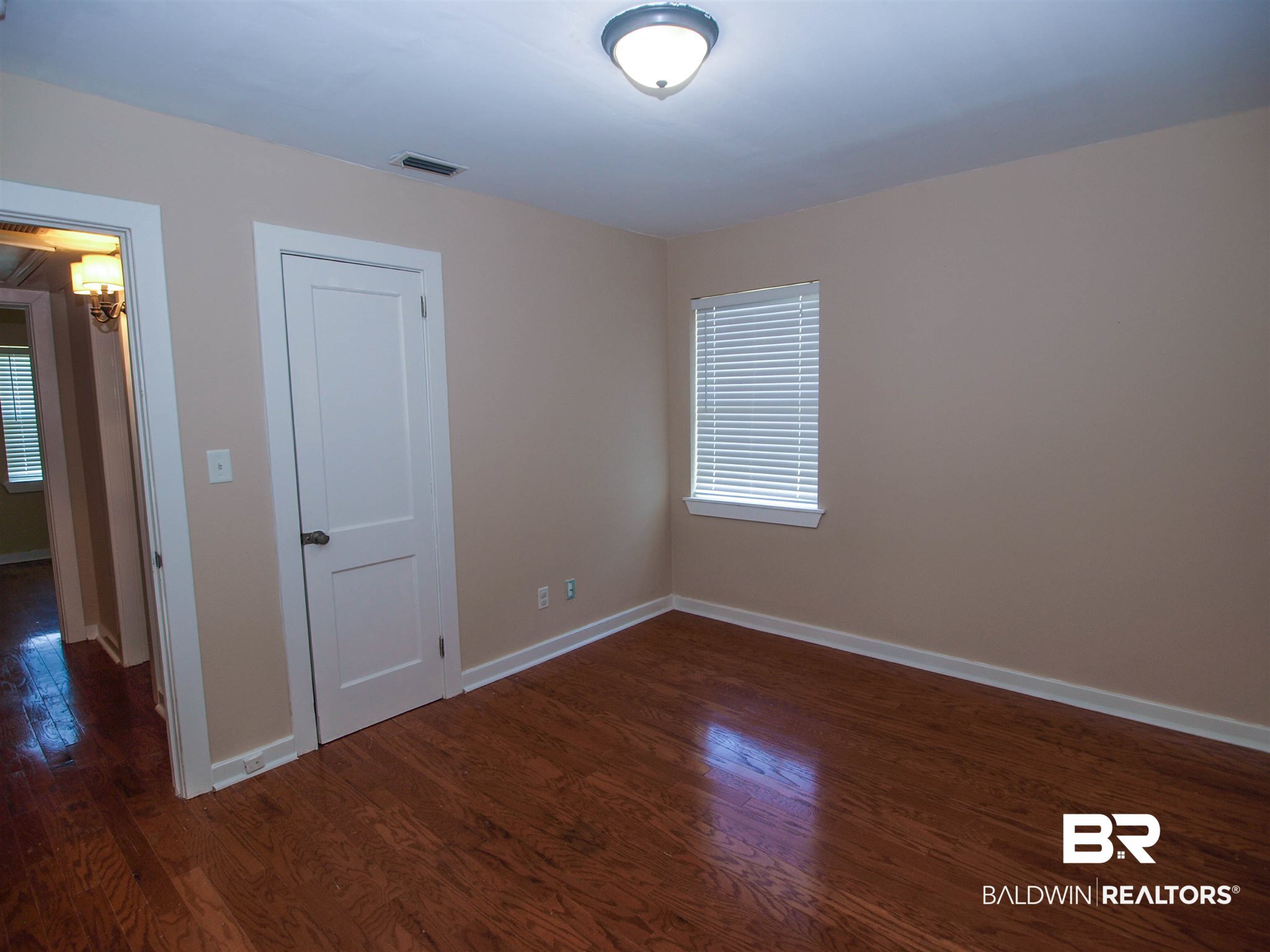 18 Kirby Street Mobile, AL 36607 - Photo 7 of 16