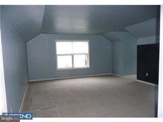 975 Merrivale Road Bethlehem, PA 18017 - Photo 8 of 12 Gallery Image 8