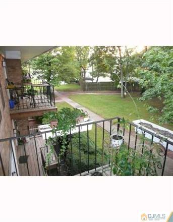 188 Evergreen Road, Unit 6B Edison, NJ 08837 - Photo 3 of 7 Gallery Image 3
