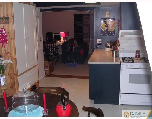 188 Evergreen Road, Unit 6B Edison, NJ 08837 - Photo 5 of 7 Gallery Image 5